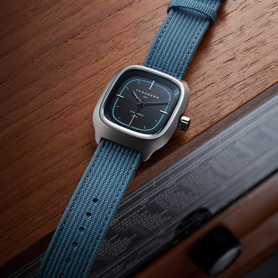 GRANDMASTER MARK II, 43 mm