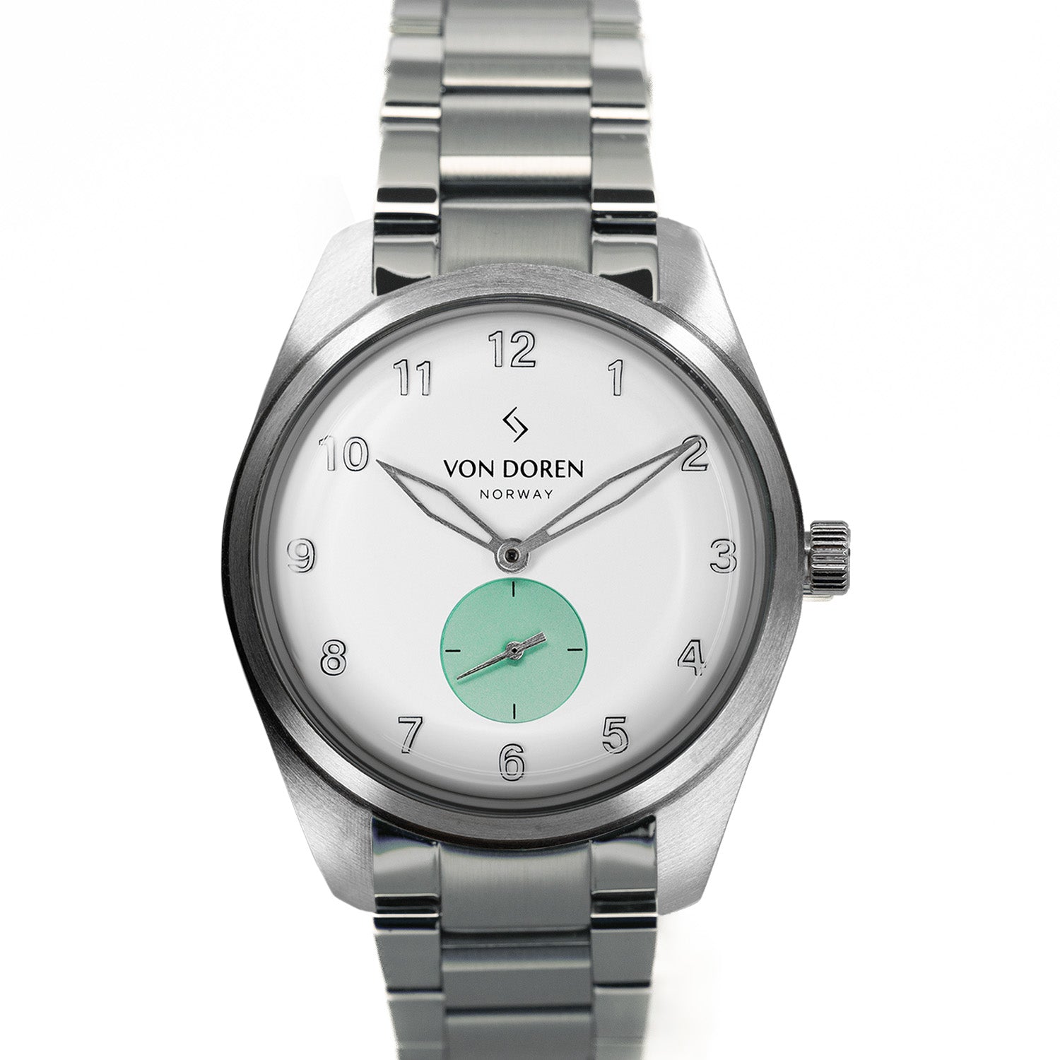 Von Doren Runde Candy. Hvit klokkeskive med stållenke.